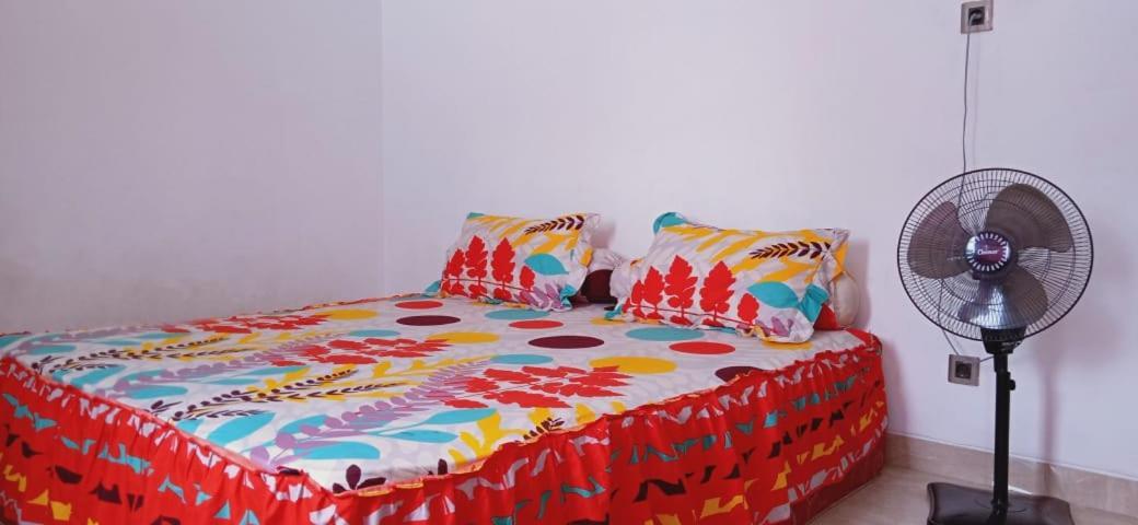 Almira Homestay Jambi Exterior photo